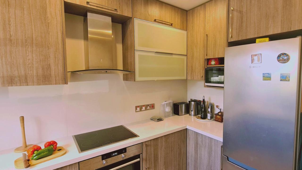 Stay Downtown Retreat ليماسول المظهر الخارجي الصورة
