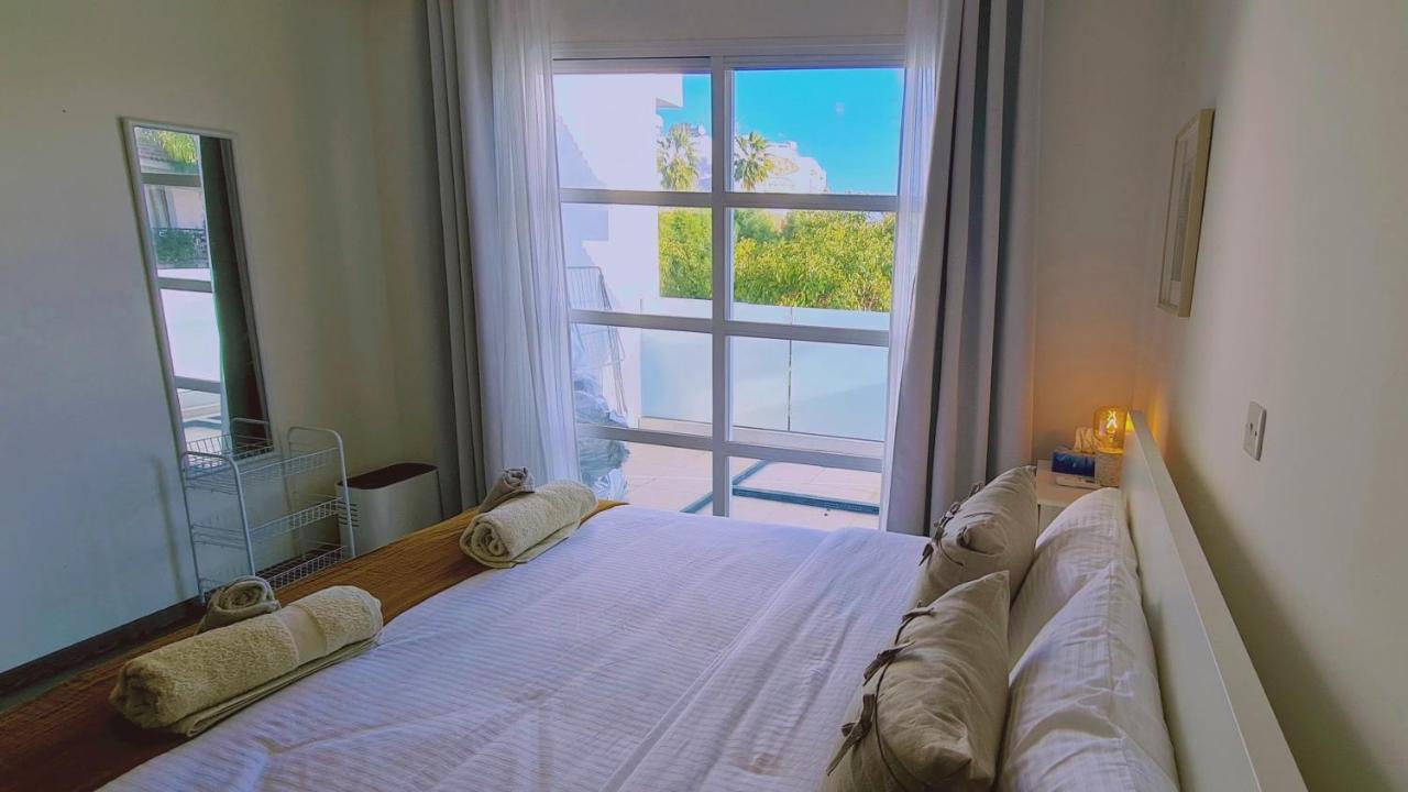 Stay Downtown Retreat ليماسول المظهر الخارجي الصورة