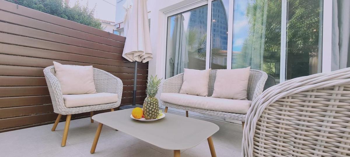 Stay Downtown Retreat ليماسول المظهر الخارجي الصورة
